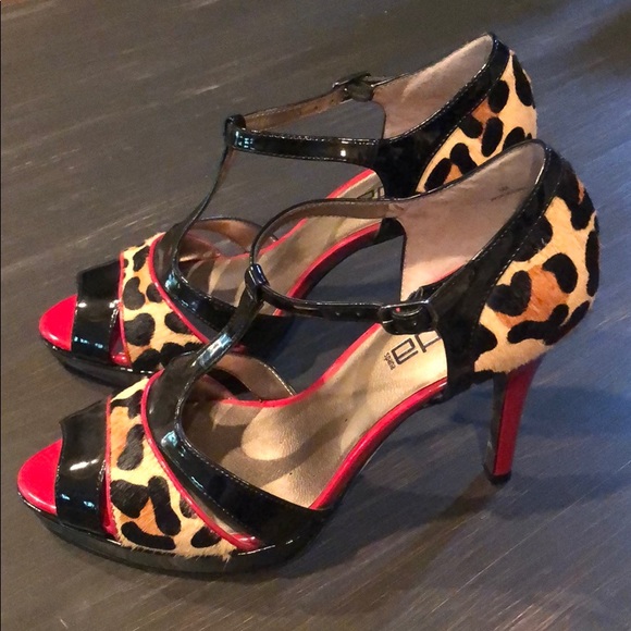 Moda Spana Leopard Pumps - Picture 2 of 4